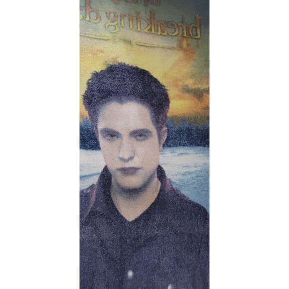 Official Twilight Saga Breaking Dawn Part 2 Fleece Throw - Picture 3 of 9
